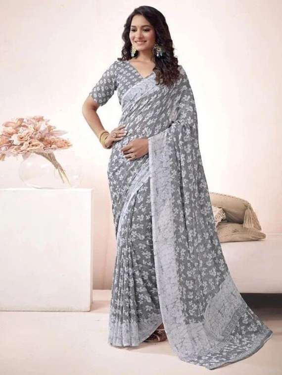 women printed casual wear saree with blouse