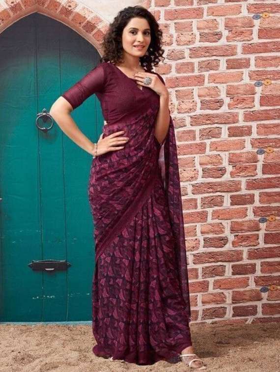 women printed casual wear saree with blouse - 22243582 -  Standard Image - 1