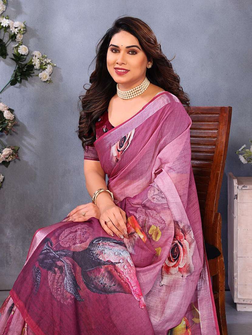 women printed casual wear saree with blouse - 22243602 -  Standard Image - 1