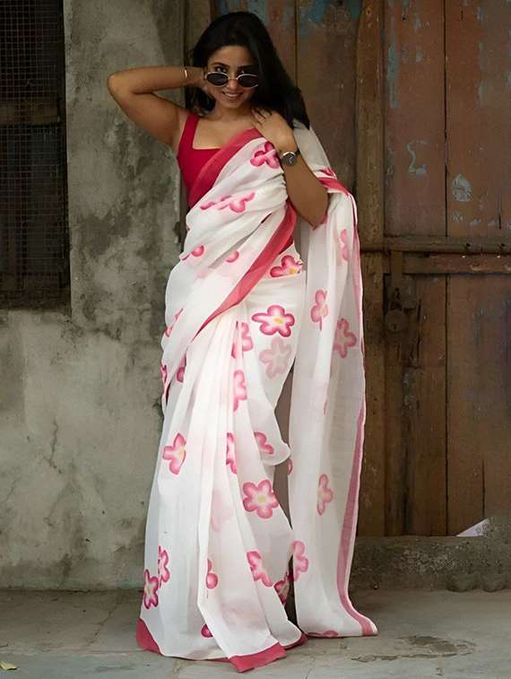 women printed casual wear saree