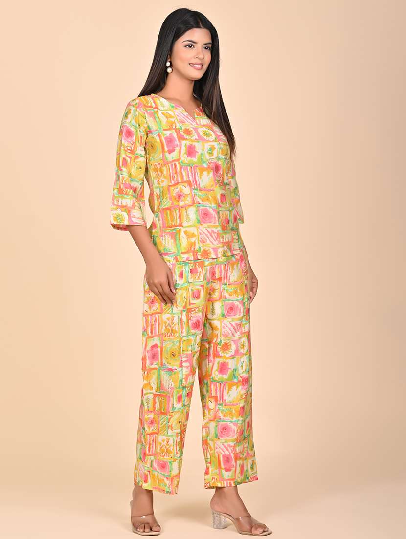 women printed top and trouser co-ord set - 22244032 -  Standard Image - 1