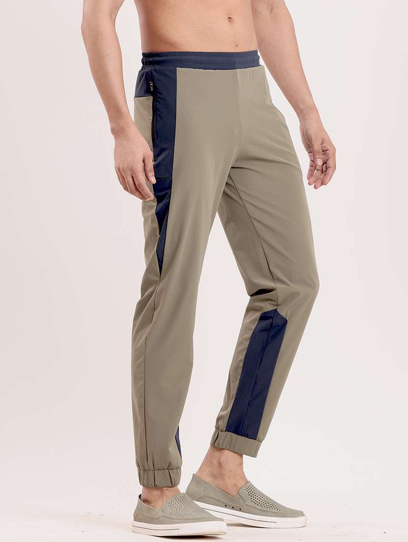 men color block low rise regular fit jogger - 22244136 -  Standard Image - 1