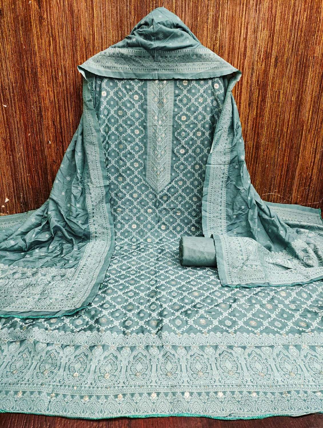 women self design embroidered suit set - 22244163 -  Standard Image - 1