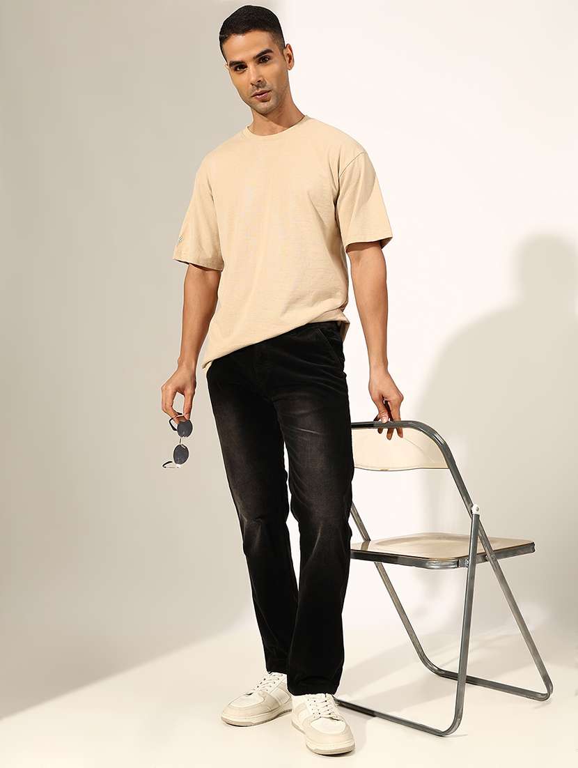 men solid mid rise slim fit jean - 22244214 -  Standard Image - 4