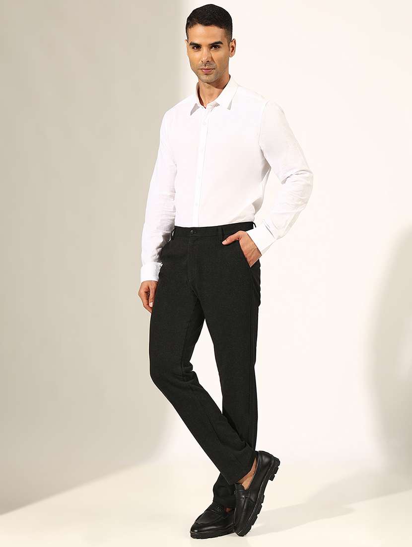 men solid mid rise slim fit chino  - 22244237 -  Standard Image - 4