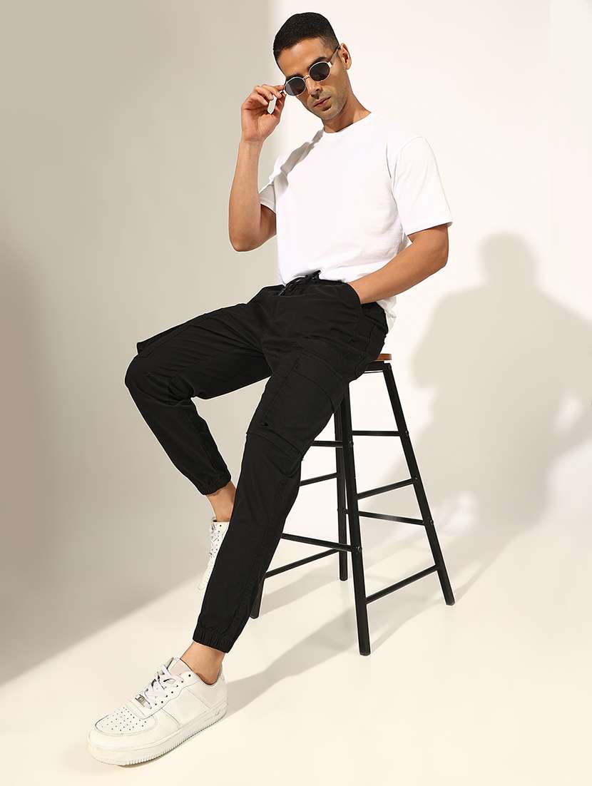 men solid mid rise regualar fit jogger  - 22244243 -  Standard Image - 4