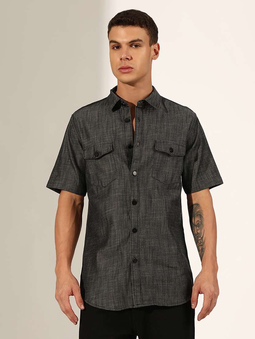 Men Solid Short Sleeve Regular Fit Casual Shirt - 22244268 -  Standard Image - 1