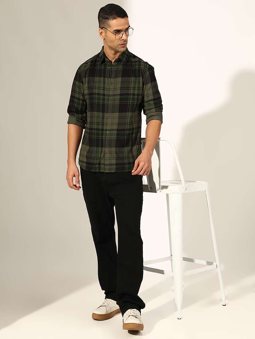 men checkered long sleeve regualr fit casual shirt - 22244301 -  Standard Image - 4