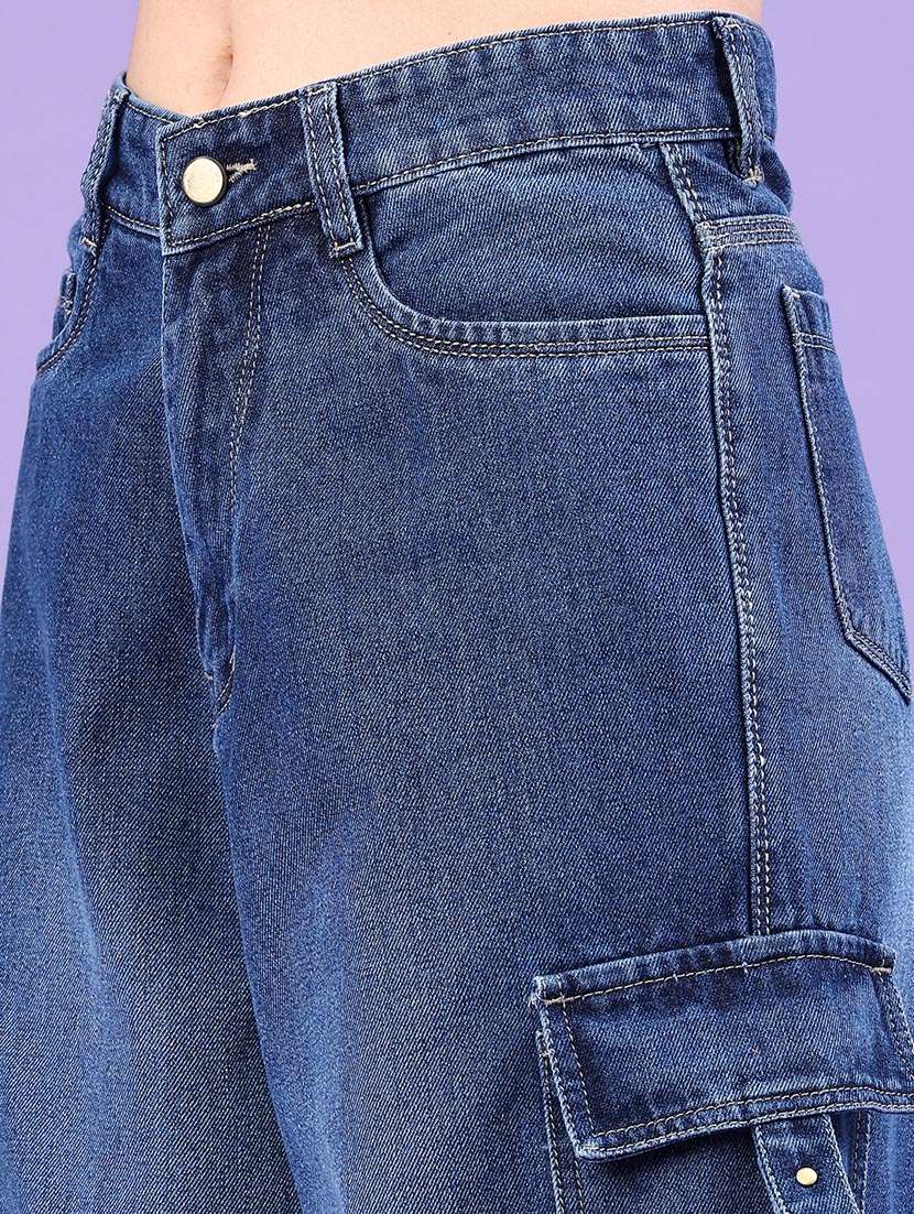 women solid high rise relaxed fit cargo - 22246308 -  Standard Image - 1