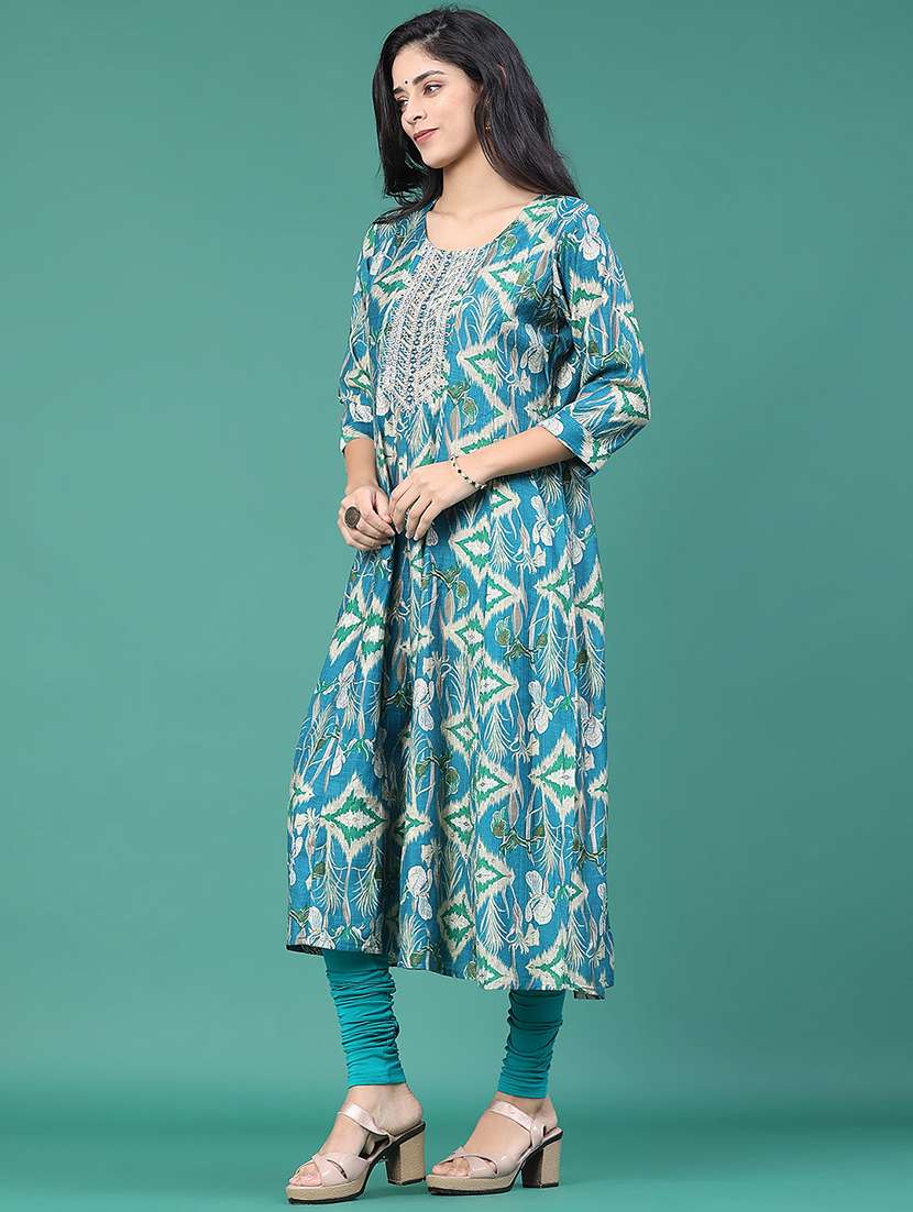 women printed three quarter sleeve kurta leggings set - 22246347 -  Standard Image - 1