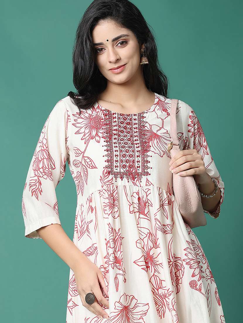 women printed three quarter sleeve kurta leggings set - 22246348 -  Standard Image - 1