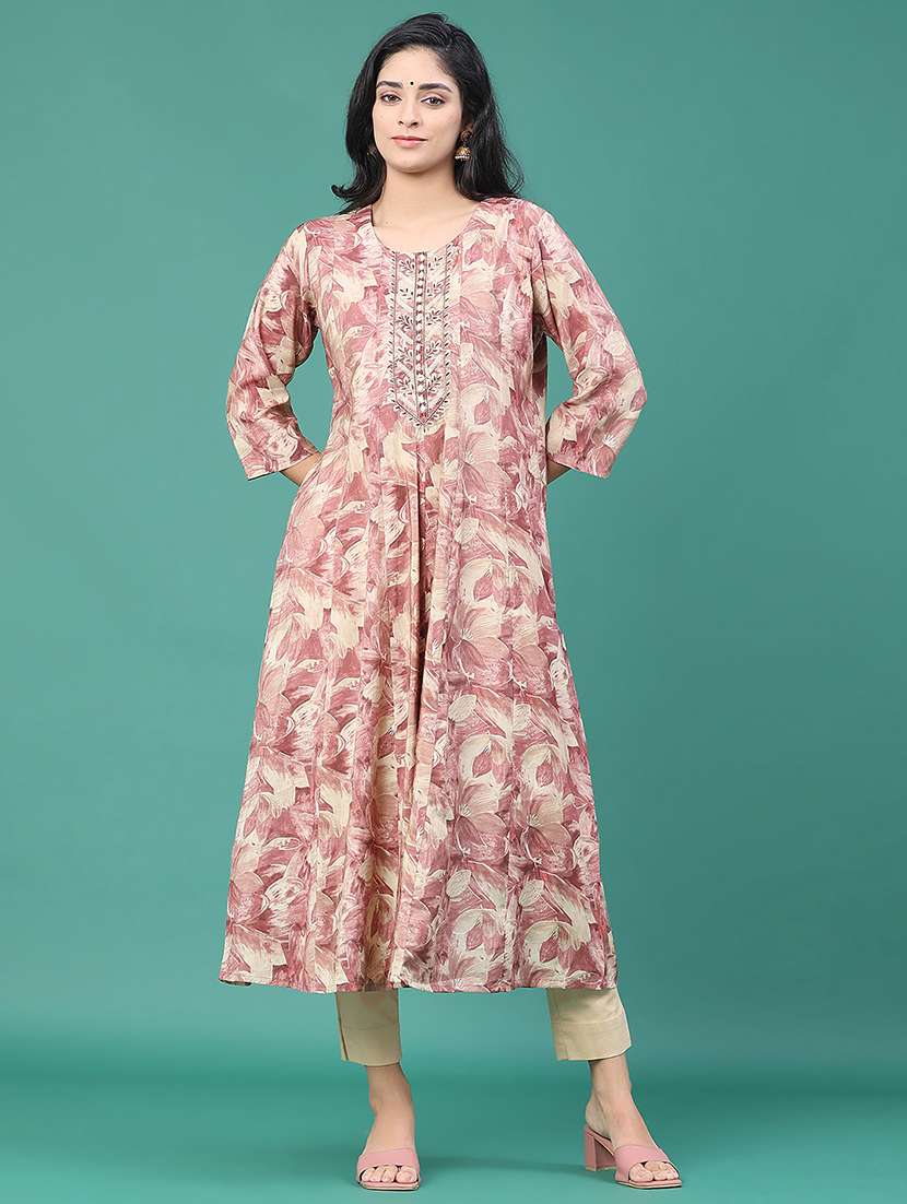 women printed three quarter sleeve kurta pant set - 22246350 -  Standard Image - 1