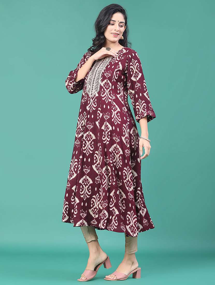 women printed three quarter sleeve kurta leggings set - 22246357 -  Standard Image - 4