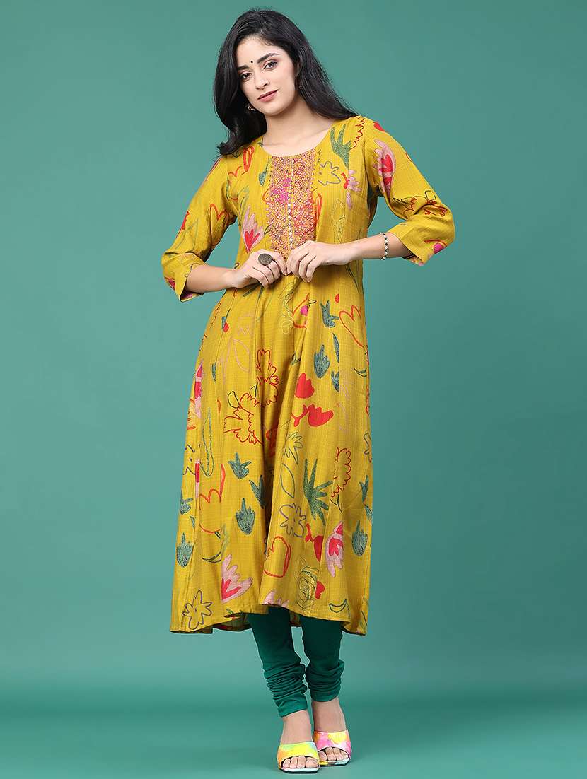 women floral three quarter sleeve kurta leggings set - 22246360 -  Standard Image - 4