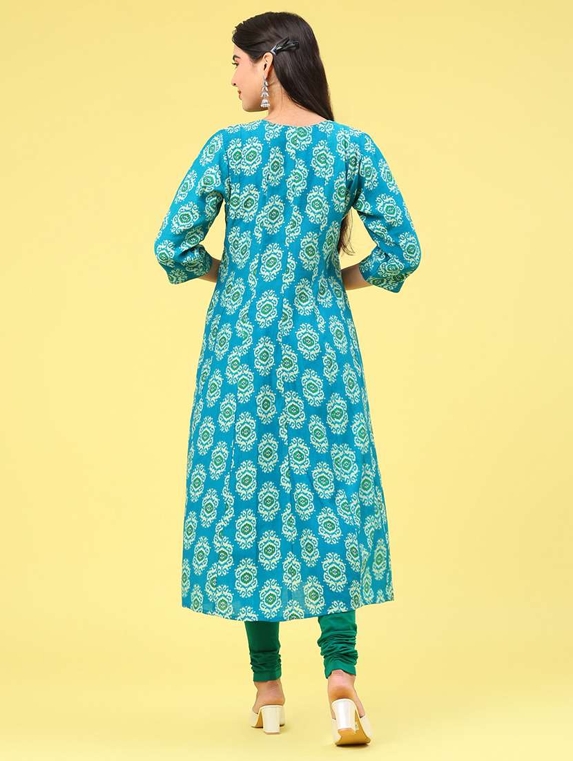 women printed three quarter sleeve kurta - 22246364 -  Standard Image - 4