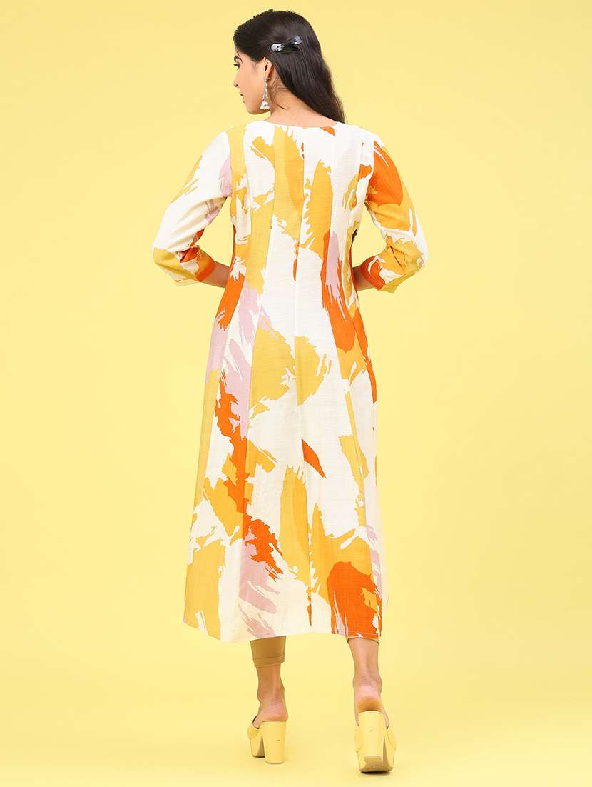 women printed three quarter sleeve kurta - 22246365 -  Standard Image - 4