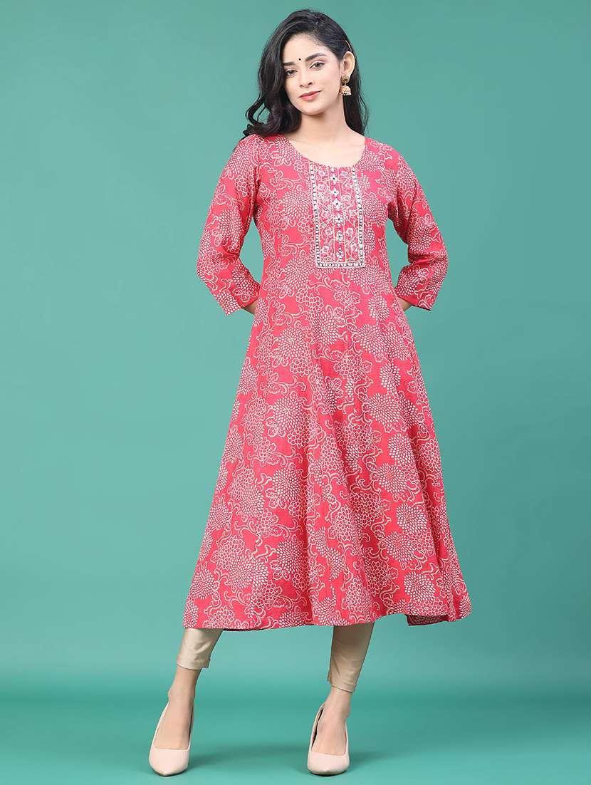 women printed three quarter sleeve kurta leggings set - 22246406 -  Standard Image - 1