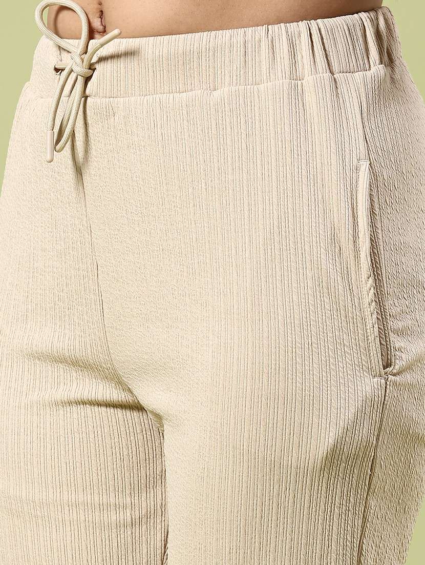 women solid mid rise straight trouser - 22246568 -  Standard Image - 1