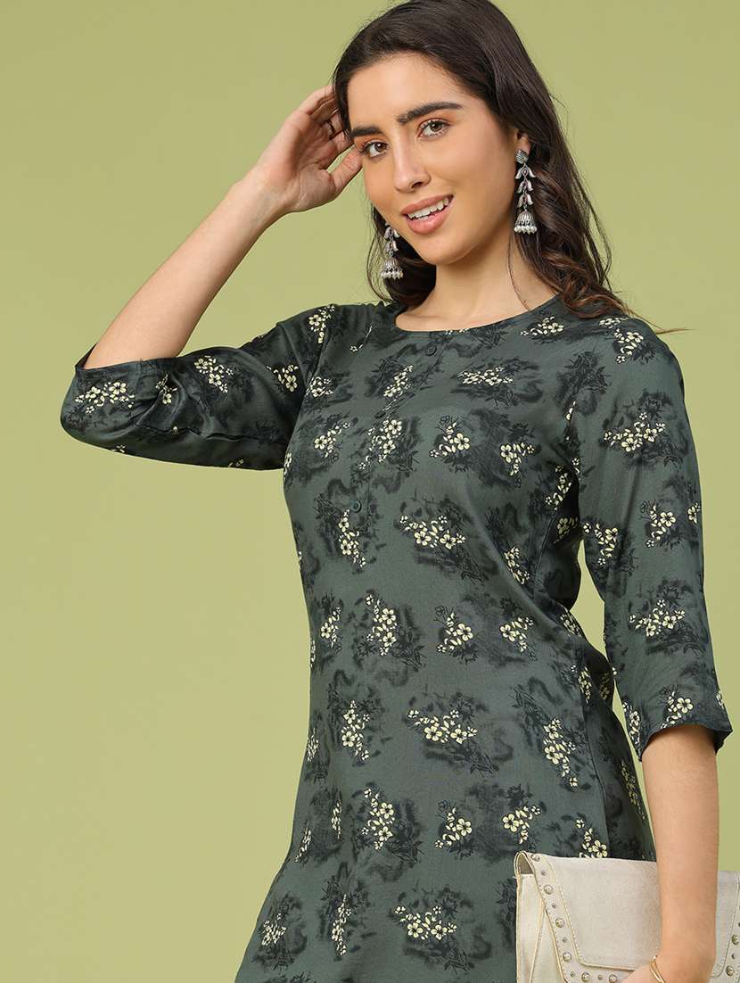 women floral printed three quarter sleeve straight kurta - 22246578 -  Standard Image - 1