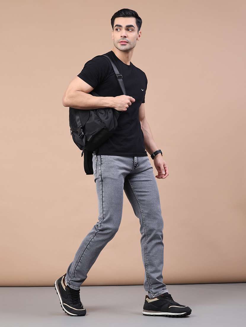 men solid mid rise slim jean - 22246633 -  Standard Image - 4