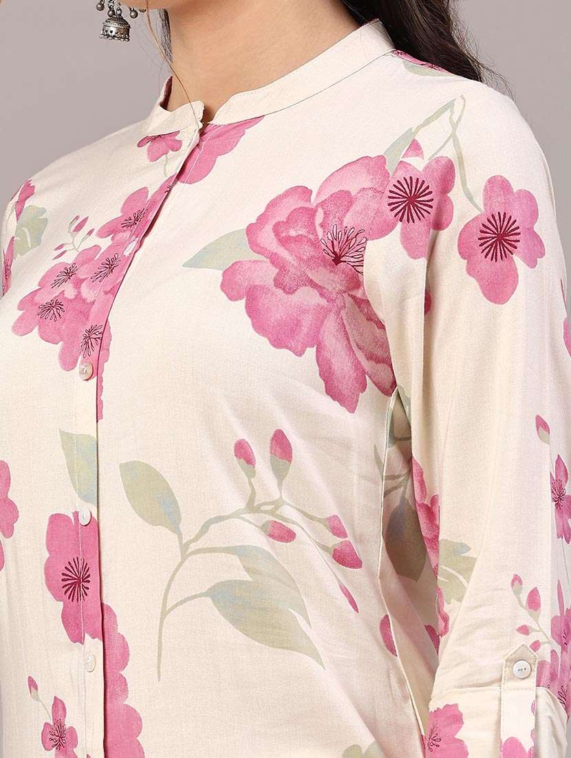 women floral three quarter sleeve straight kurta - 22246925 -  Standard Image - 1
