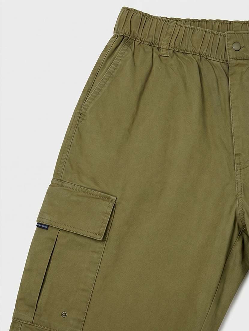 men solid mid rise relaxed fit cargo pant - 22247108 -  Standard Image - 1