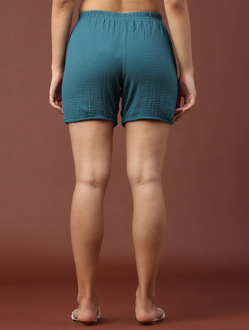 women solid mid rise shorts - 22247417 -  Standard Image - 4