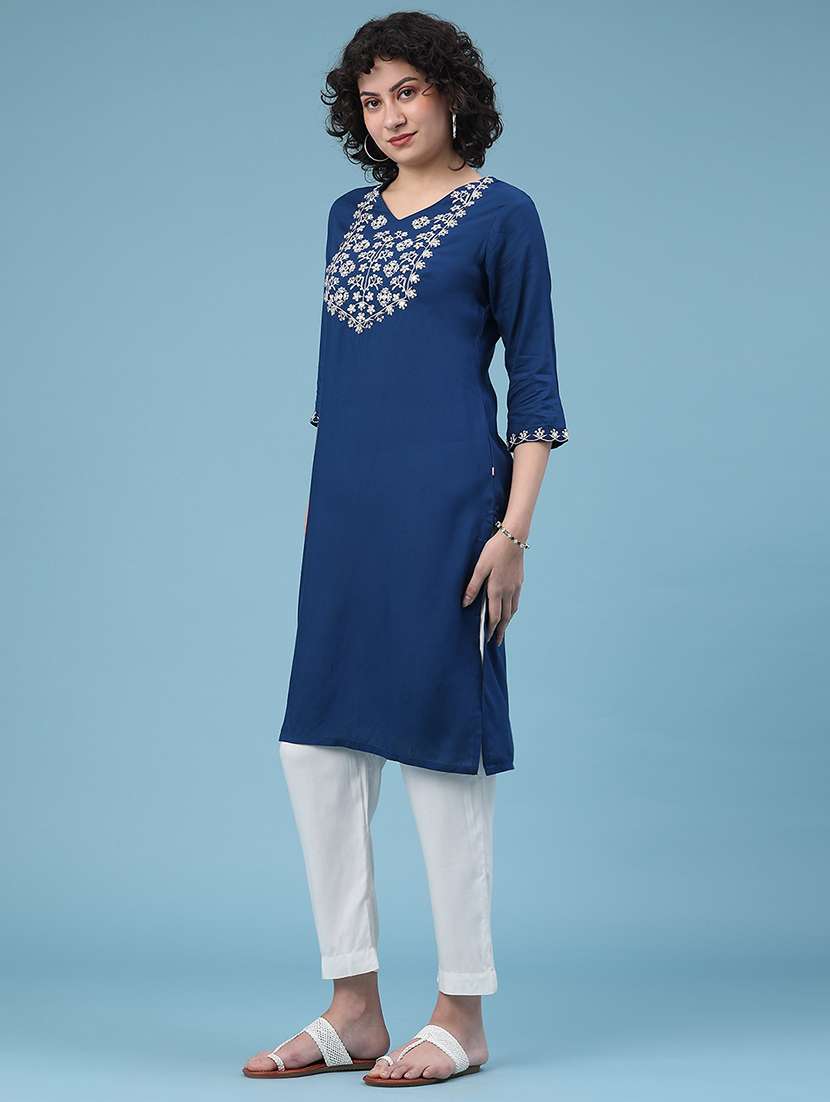 women solid with work three quarter sleeve straight kurta - 22247574 -  Standard Image - 4