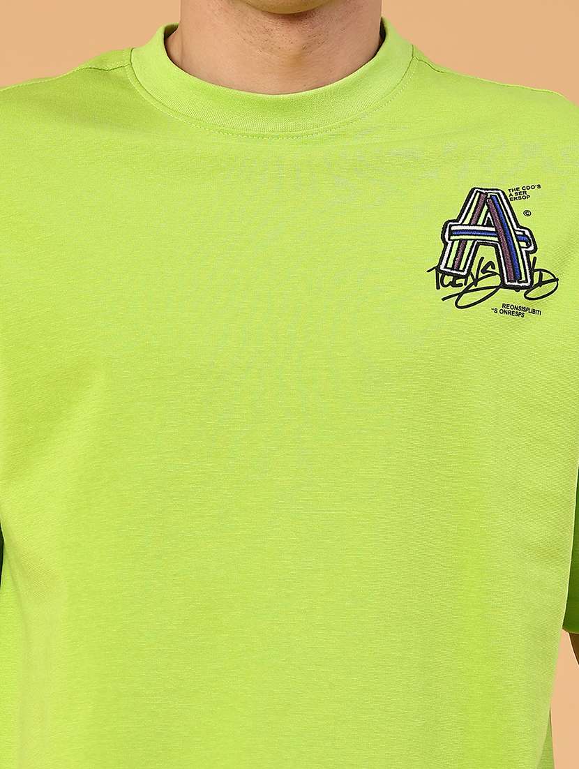 men green cotton blend plain t-shirt - 22248418 -  Standard Image - 1