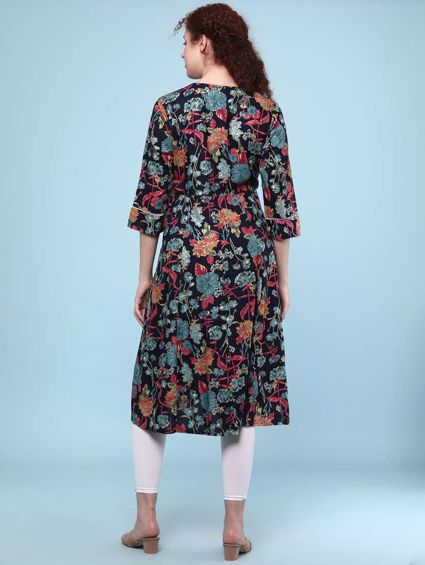women printed three quarter sleeve kurta - 22250076 -  Standard Image - 4