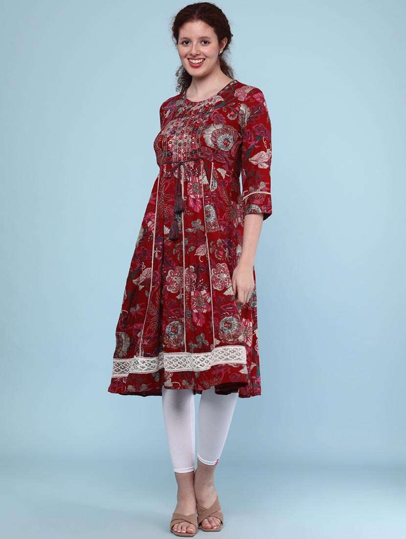 women floral three quarter sleeve a-line kurta 