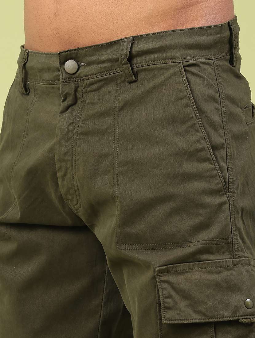men solid mid rise regular fit cargo  - 22250440 -  Standard Image - 1