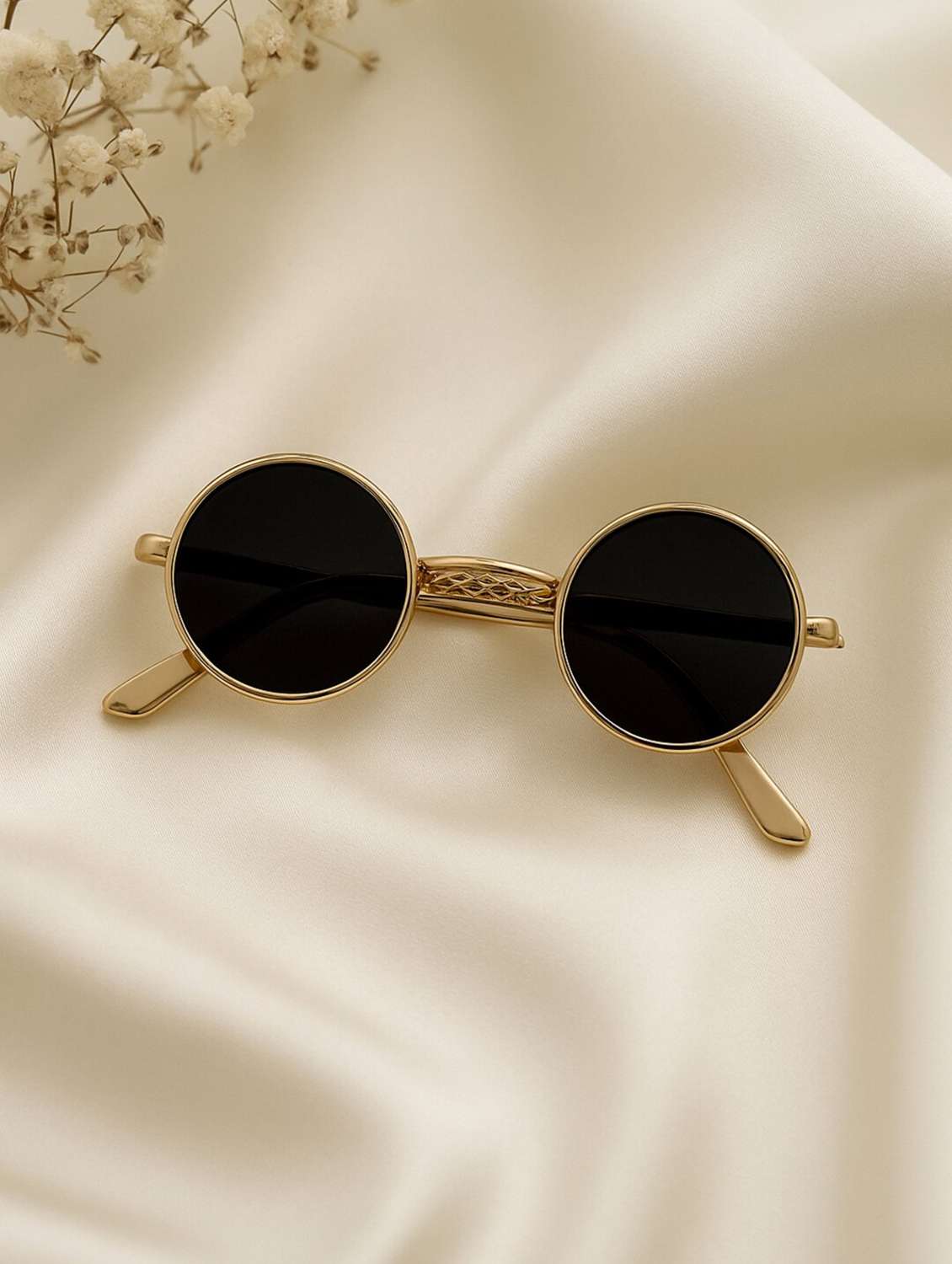 women embellished goggle hair clip - 22251424 -  Standard Image - 1