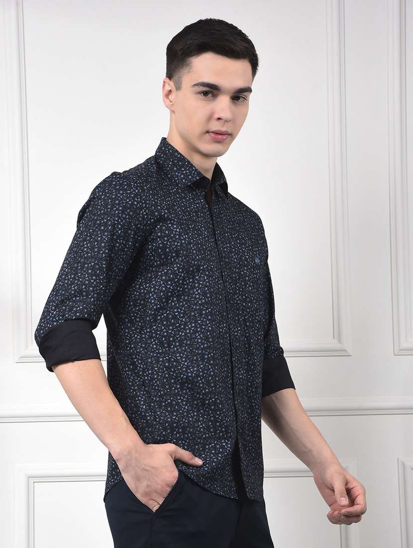 men collared long sleeve casual shirt - 22253194 -  Standard Image - 1