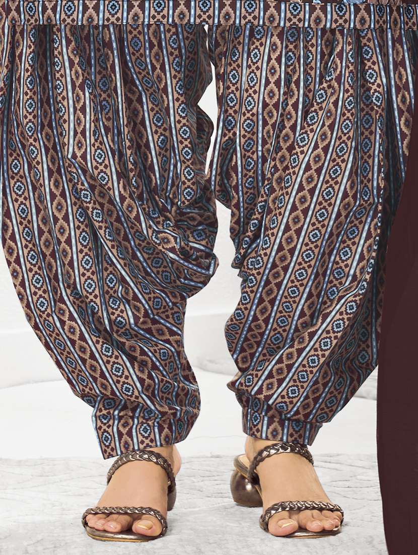 women floral three quarter sleeve kurta patiala with dupatta set - 22253336 -  Standard Image - 4