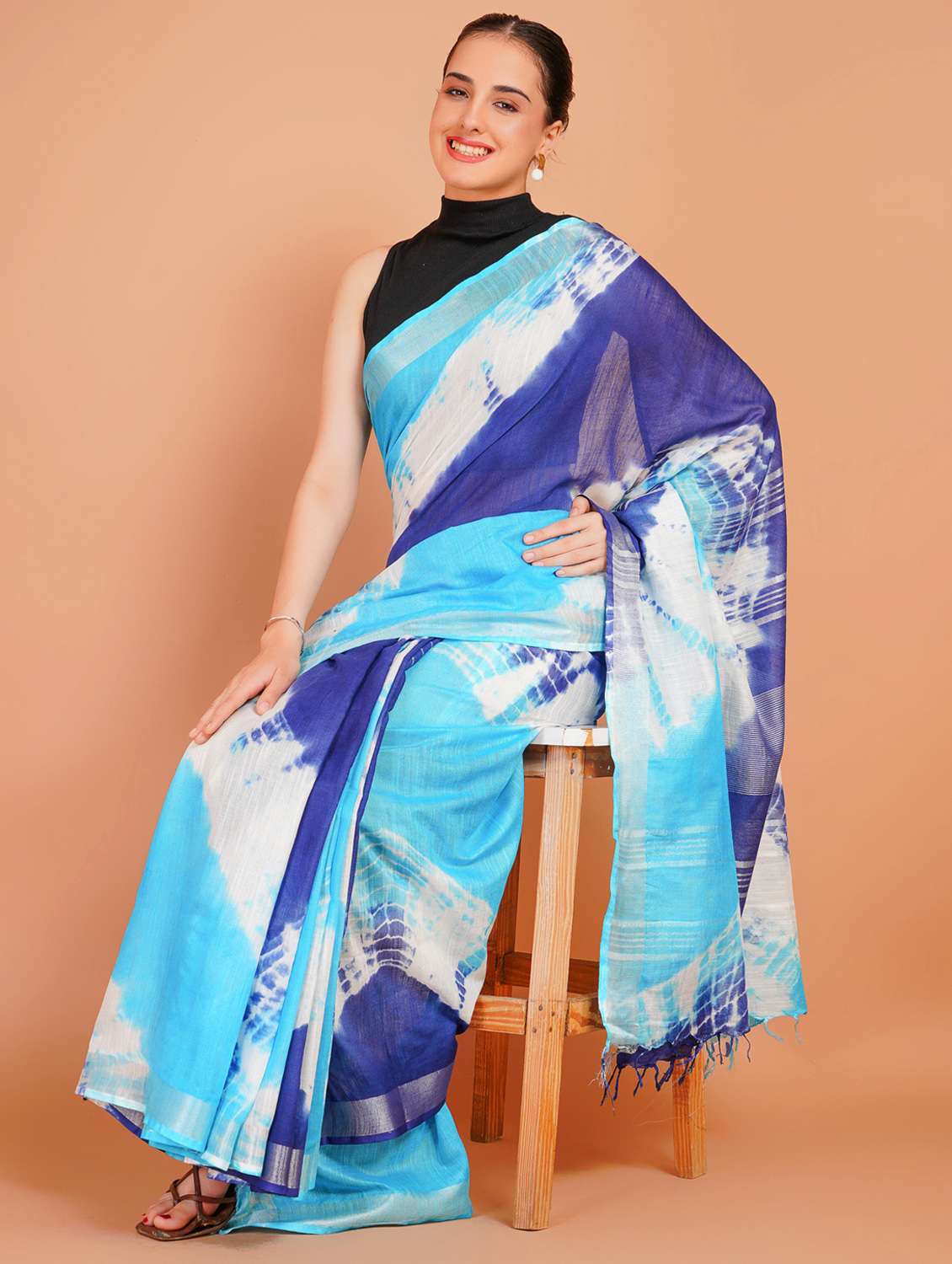 women tie & dye printed saree with blouse - 22253400 -  Standard Image - 1