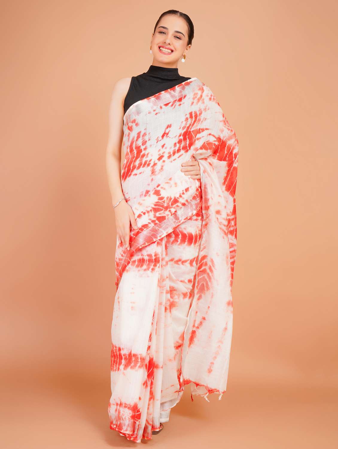 women tie & dye printed saree with blouse