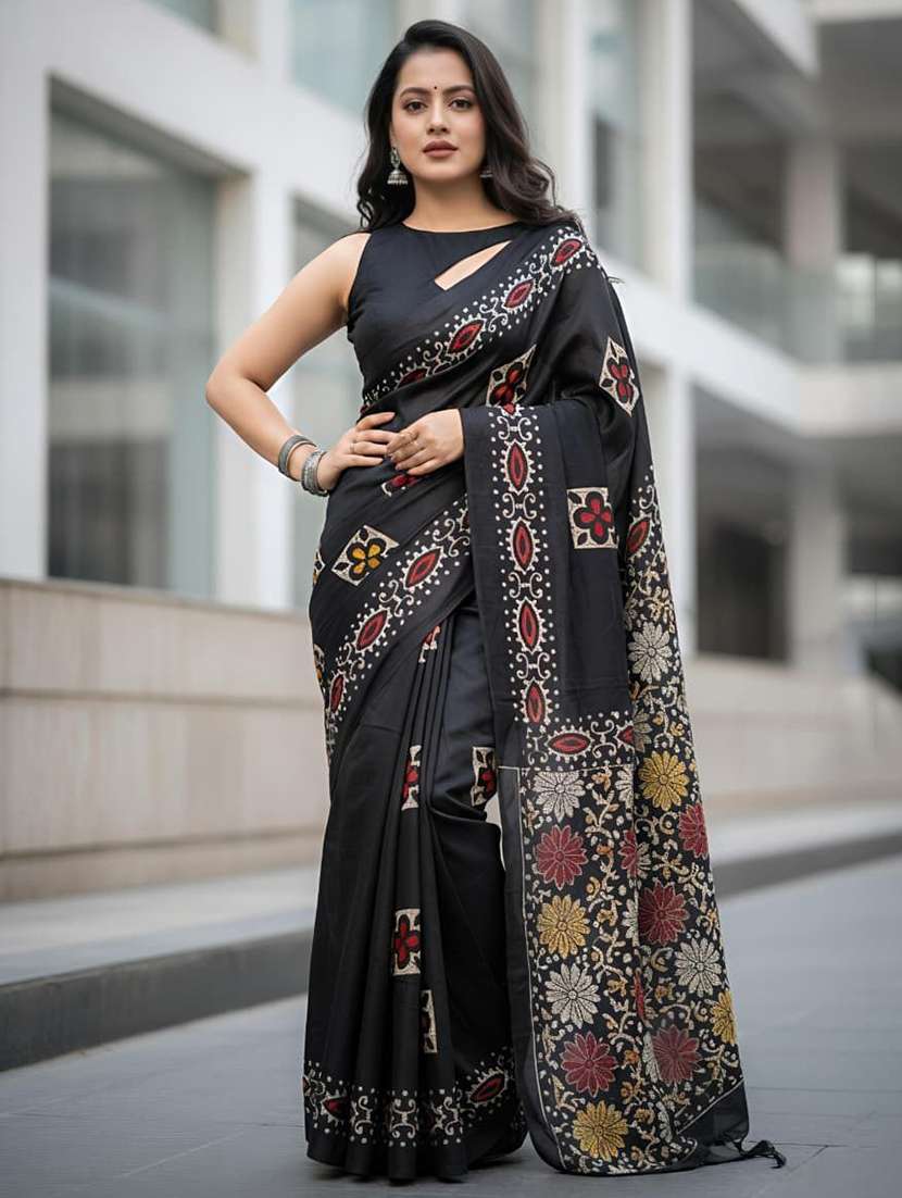 women printed casual wear saree with blouse