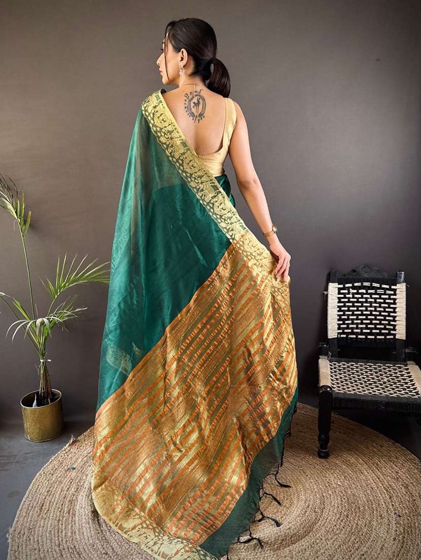 women self design bordered saree with blouse - 22253528 -  Standard Image - 1