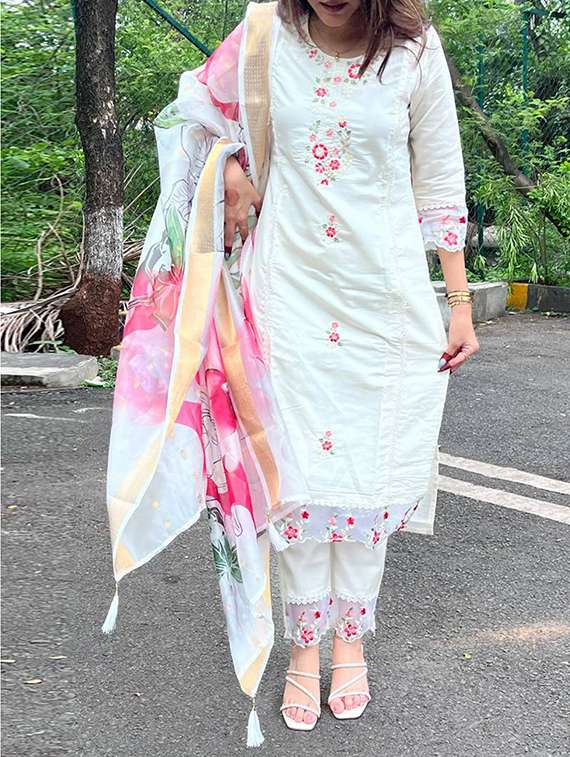 women solid with work three quarter sleeve kurta pant with dupatta set - 22253587 -  Standard Image - 1