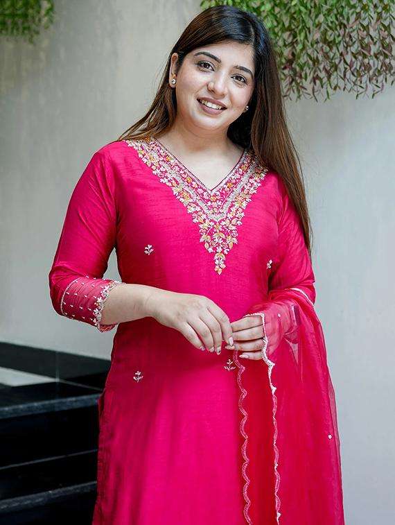 women solid with work three quarter sleeve kurta pant with dupatta set - 22253593 -  Standard Image - 1