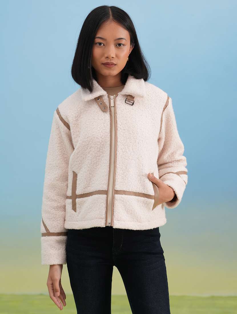 women solid long sleeve collared fur jacket