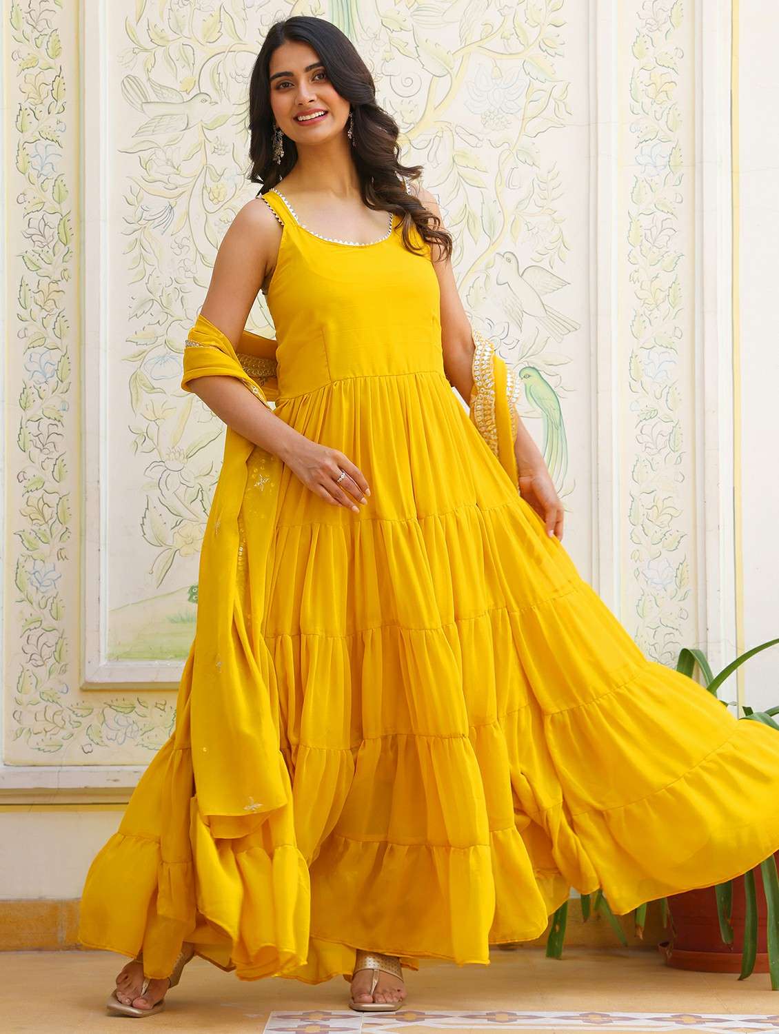 women solid shoulder strap kurta dupatta set - 22253904 -  Standard Image - 1