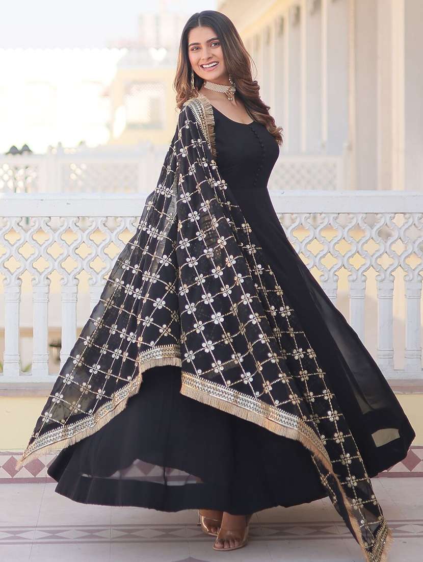 women solid with work long sleeve kurta with dupatta set - 22253914 -  Standard Image - 1