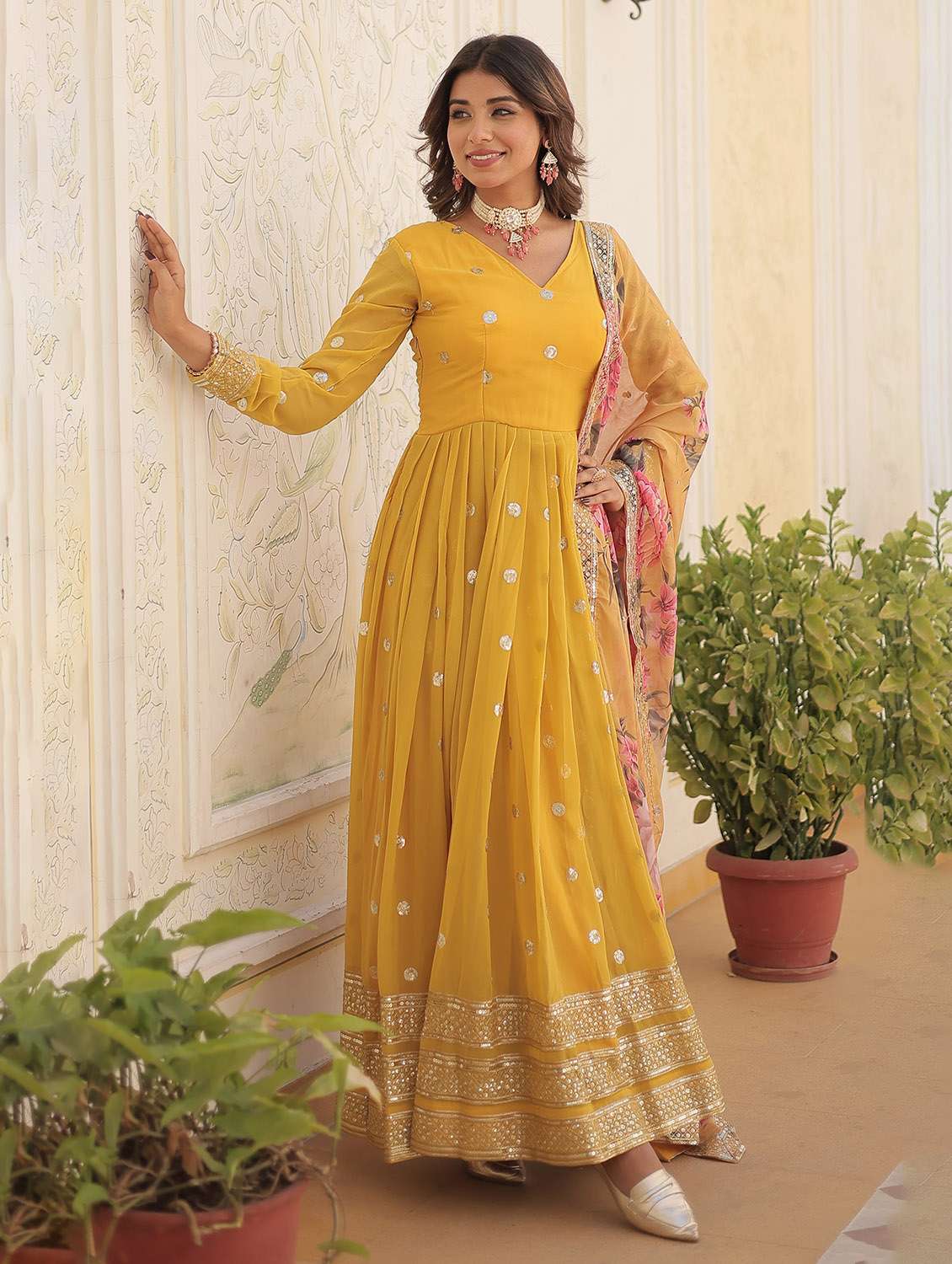 women solid with work long sleeve kurta with dupatta set - 22253921 -  Standard Image - 1