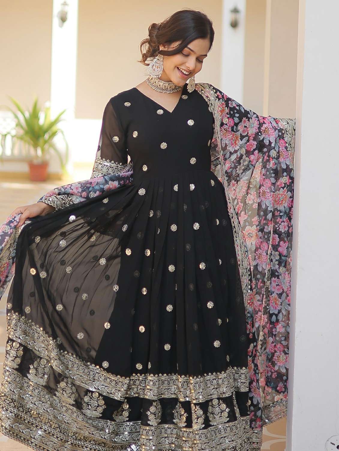 women solid with work long sleeve kurta with dupatta set - 22253925 -  Standard Image - 4