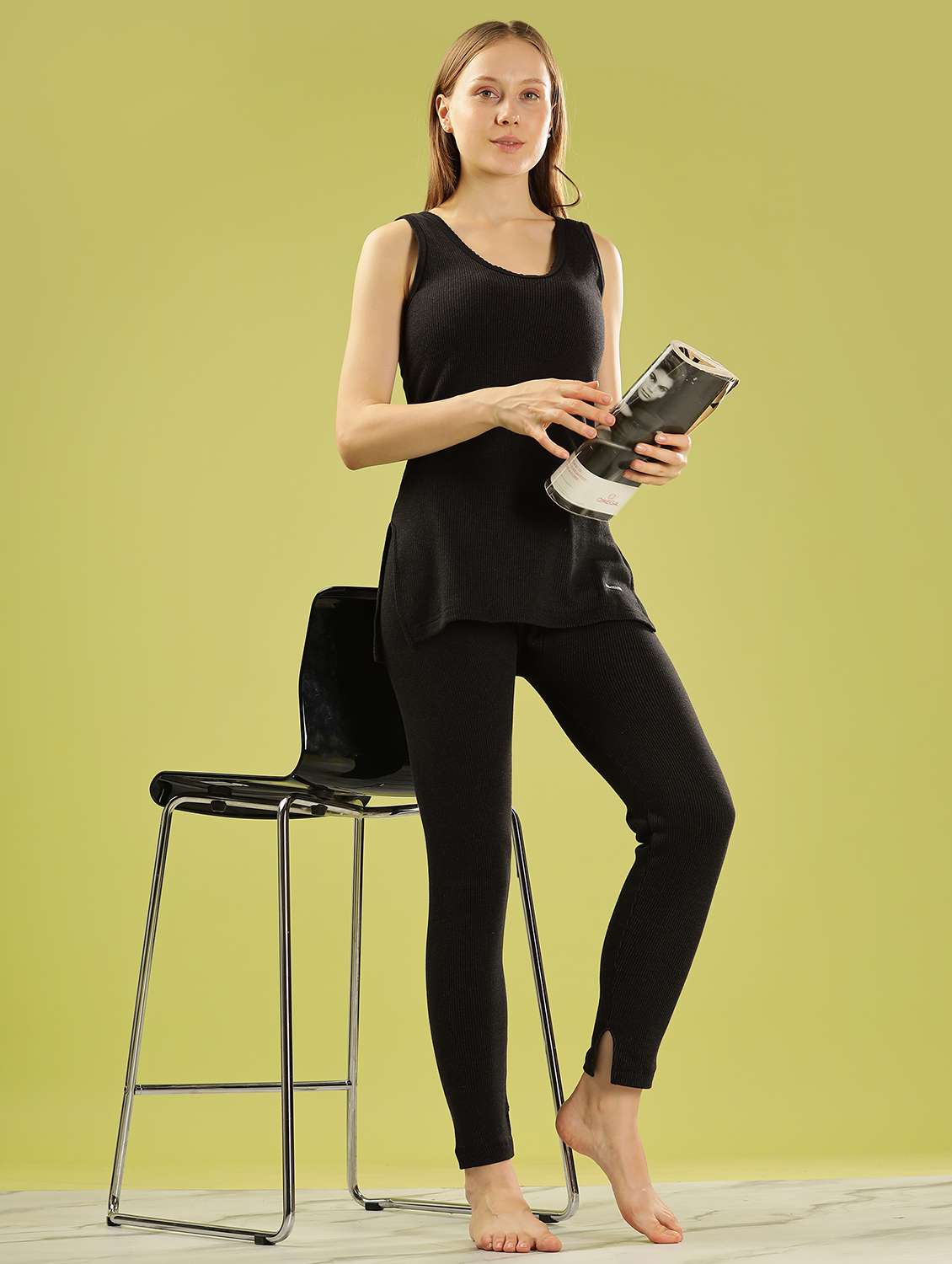 women solid mid rise thermal bottom - 22253973 -  Standard Image - 4