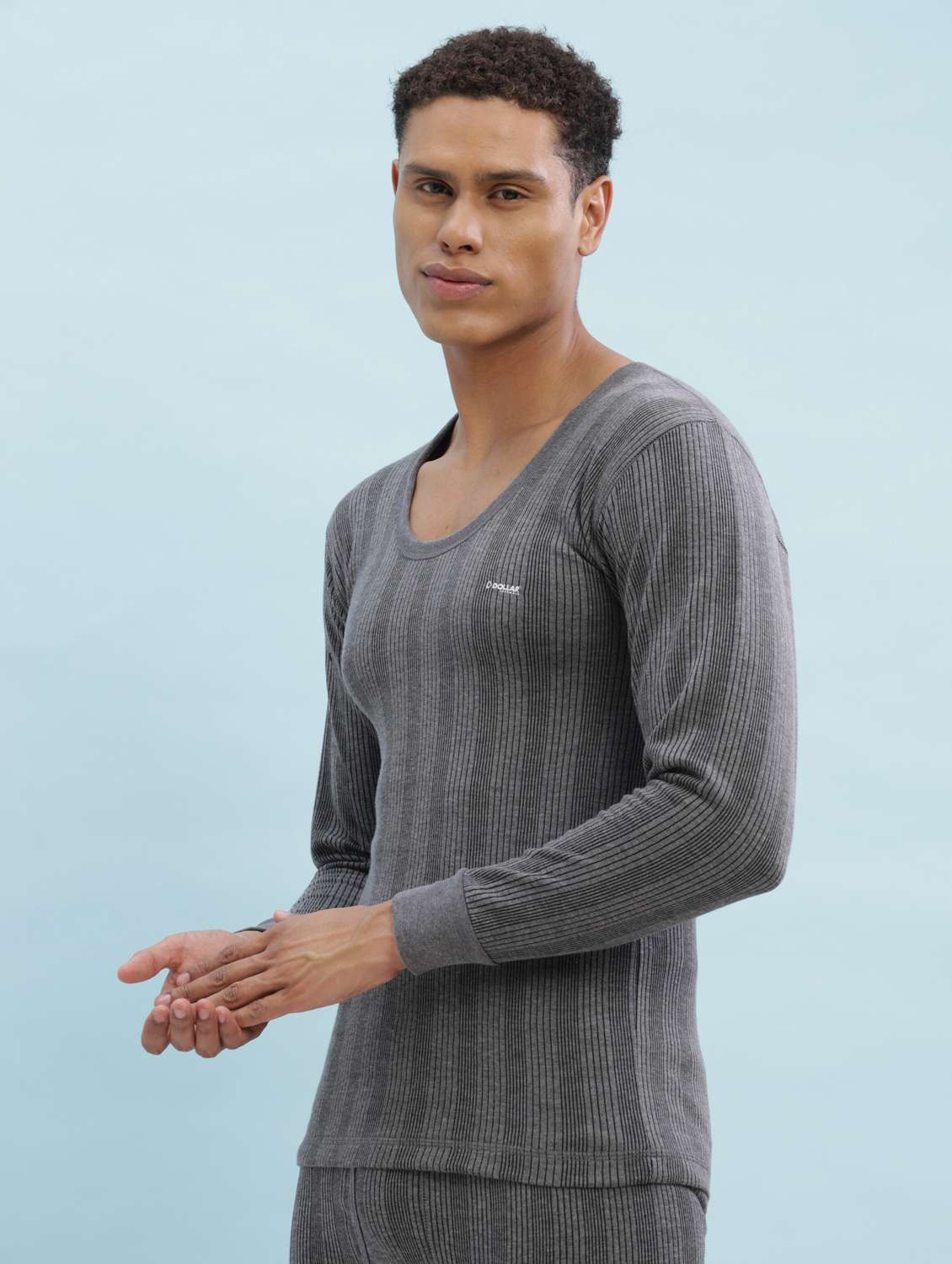 men pack of 2 solid full sleeve thermal top - 22253986 -  Standard Image - 1