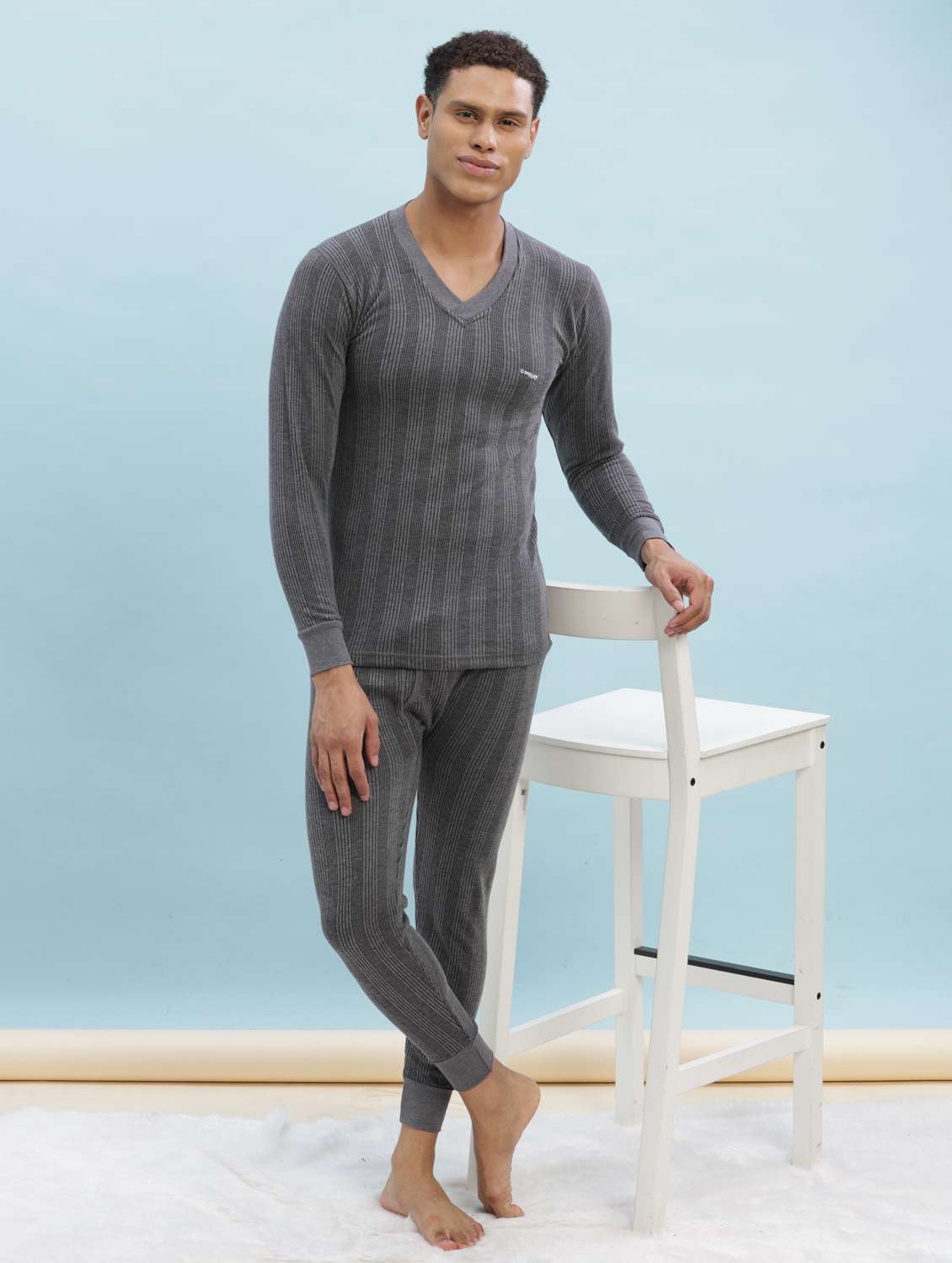 men solid full sleeve thermal set - 22254002 -  Standard Image - 4