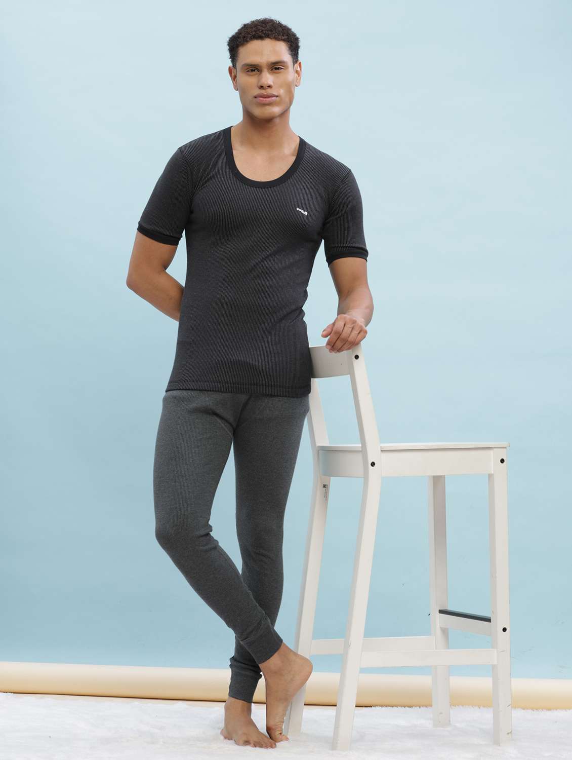 men solid short sleeve thermal set - 22254013 -  Standard Image - 4